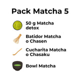 Pack completo de Matcha detox 50g con batidor chasen, cucharita chasaku y bowl para preparación tradicional de té Matcha.