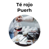 Té rojo puerh servido en taza, infusión tradicional de sabor profundo y terroso.